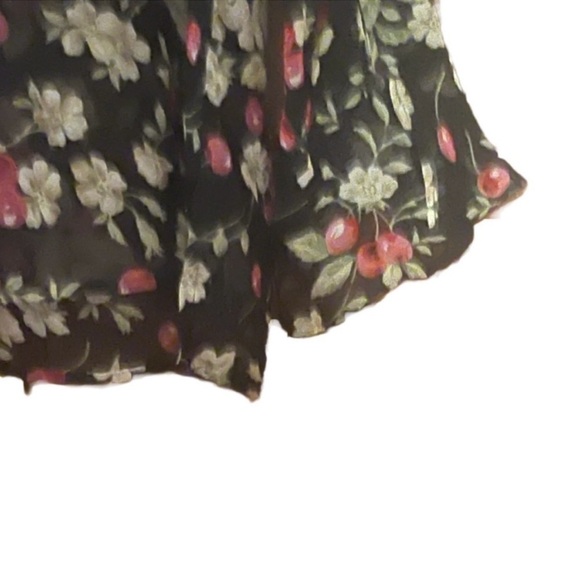 NOTATIONS SHEER CHERRIES FLARE SLEEVE BLOUSE SIZE XL - Picture 3 of 8